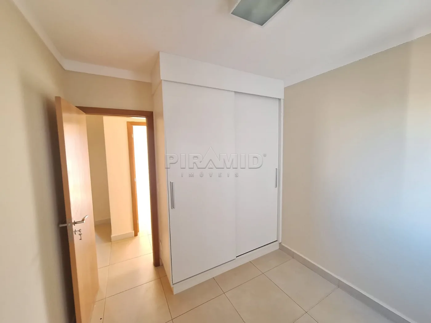 Alugar Apartamento / Padr&atilde;o em Ribeir&atilde;o Preto R$ 5.200,00 - Foto 10