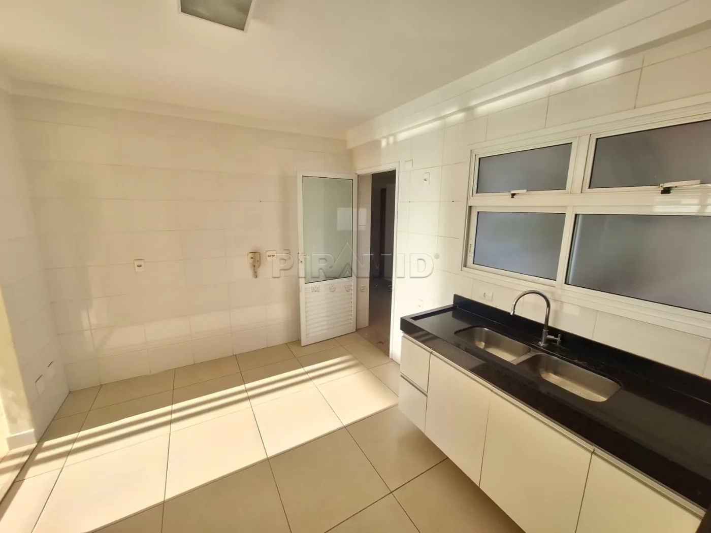 Alugar Apartamento / Padr&atilde;o em Ribeir&atilde;o Preto R$ 5.200,00 - Foto 19