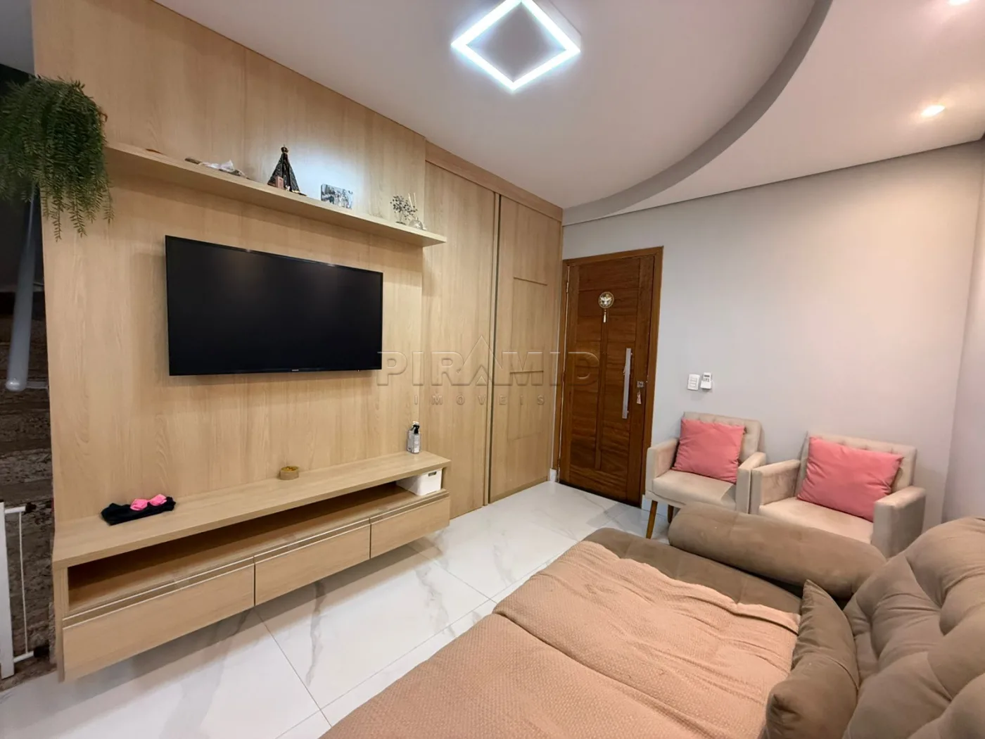 Alugar Casa / Condom&iacute;nio em Ribeir&atilde;o Preto R$ 4.500,00 - Foto 2