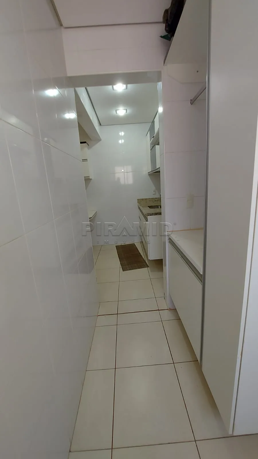 Alugar Apartamento / Padr&atilde;o em Ribeir&atilde;o Preto R$ 2.500,00 - Foto 10