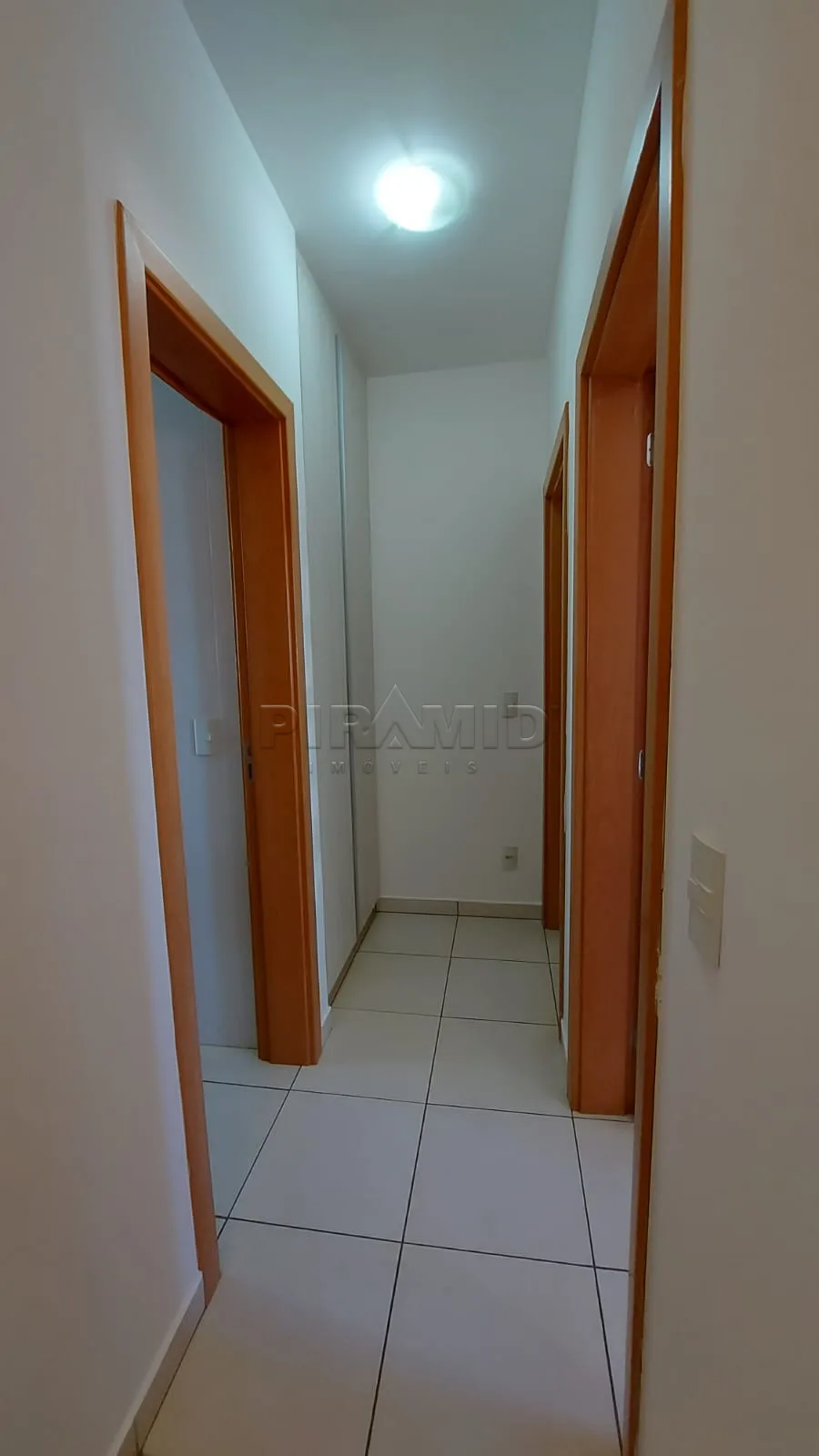 Alugar Apartamento / Padr&atilde;o em Ribeir&atilde;o Preto R$ 2.500,00 - Foto 13