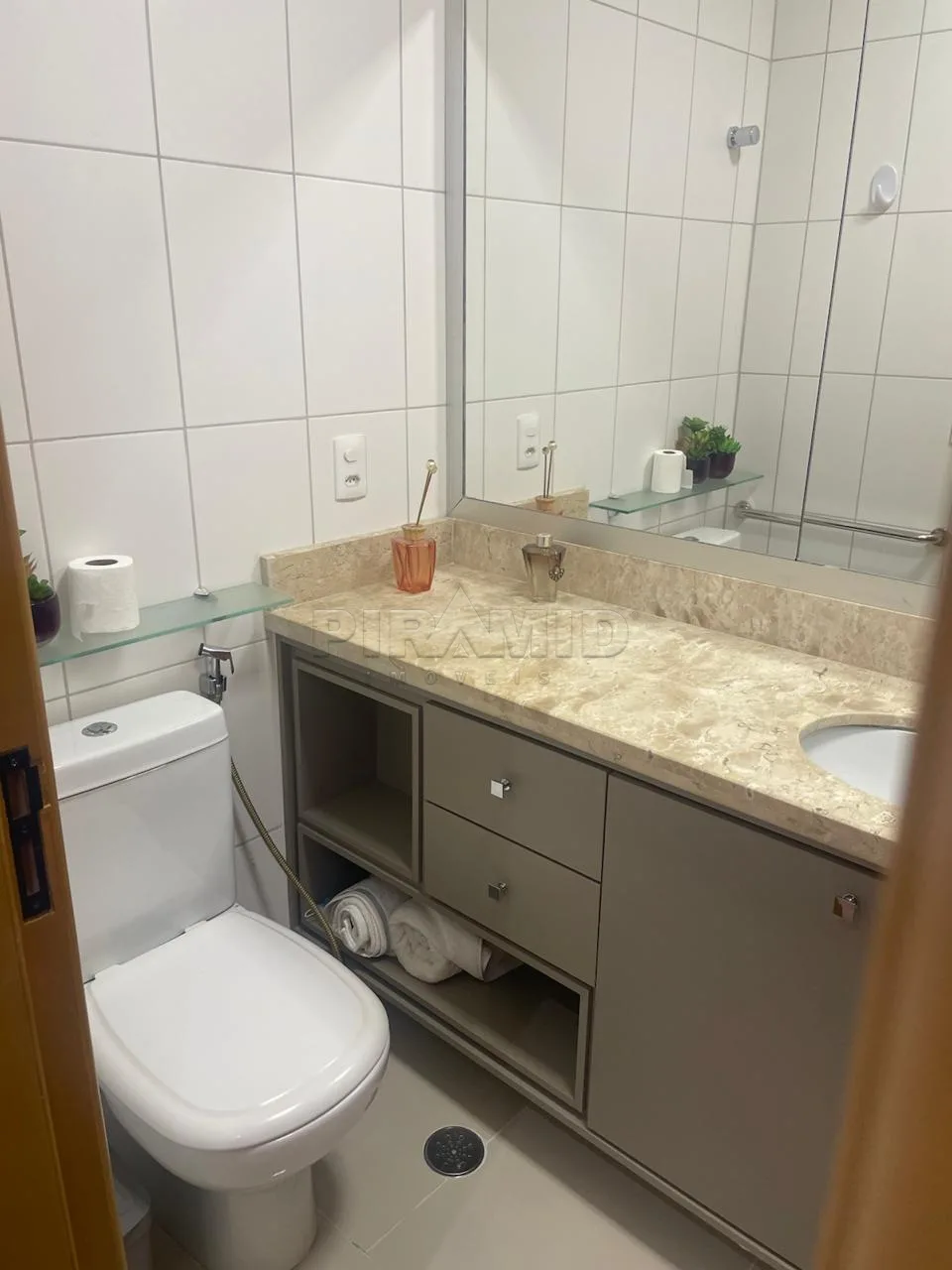 Comprar Apartamento / Padr&atilde;o em Ribeir&atilde;o Preto R$ 650.000,00 - Foto 8