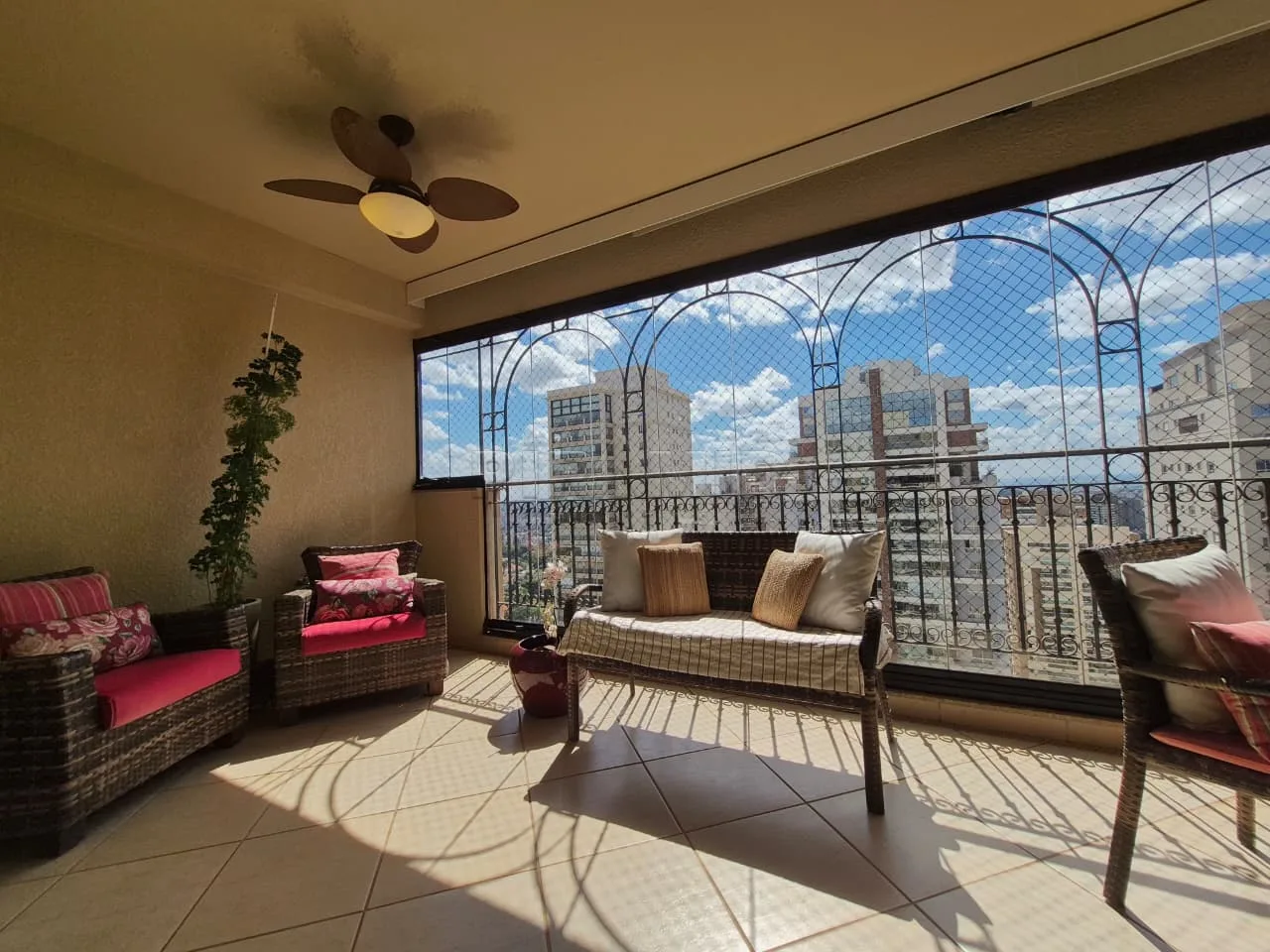 Comprar Apartamento / Padr&atilde;o em Ribeir&atilde;o Preto R$ 1.800.000,00 - Foto 1