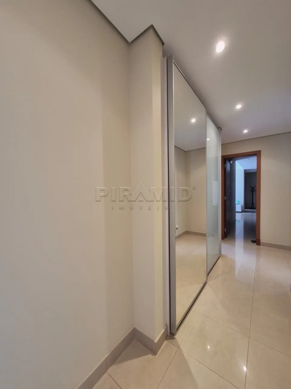 Comprar Apartamento / Padr&atilde;o em Ribeir&atilde;o Preto R$ 1.800.000,00 - Foto 29