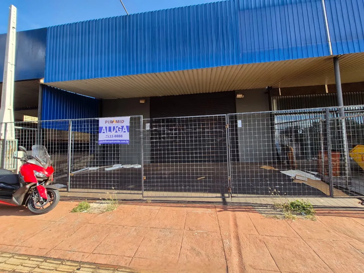 Alugar Comercial / Sal&atilde;o em Ribeir&atilde;o Preto R$ 6.000,00 - Foto 1