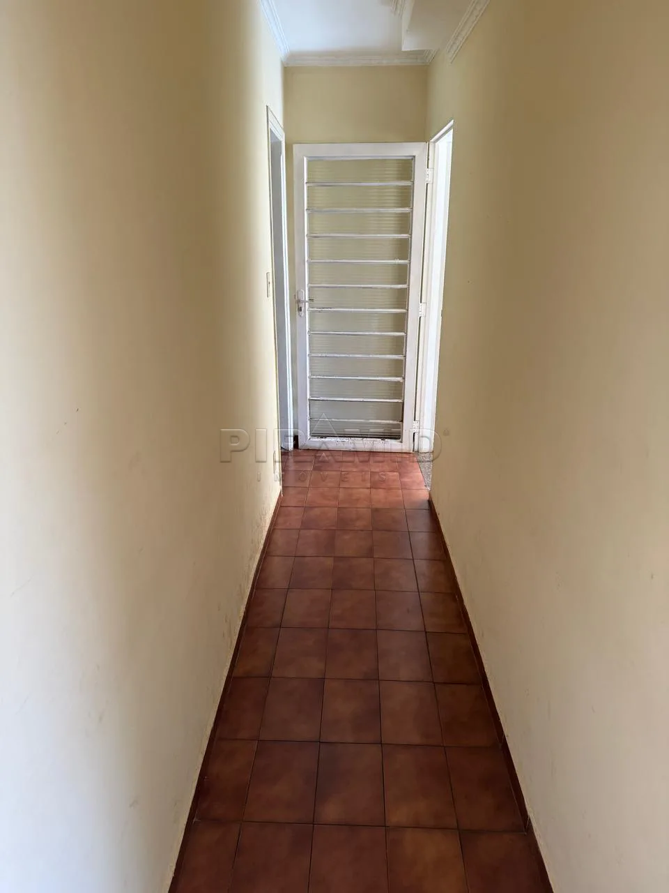 Comprar Casa / Padr&atilde;o em Ribeir&atilde;o Preto R$ 450.000,00 - Foto 9