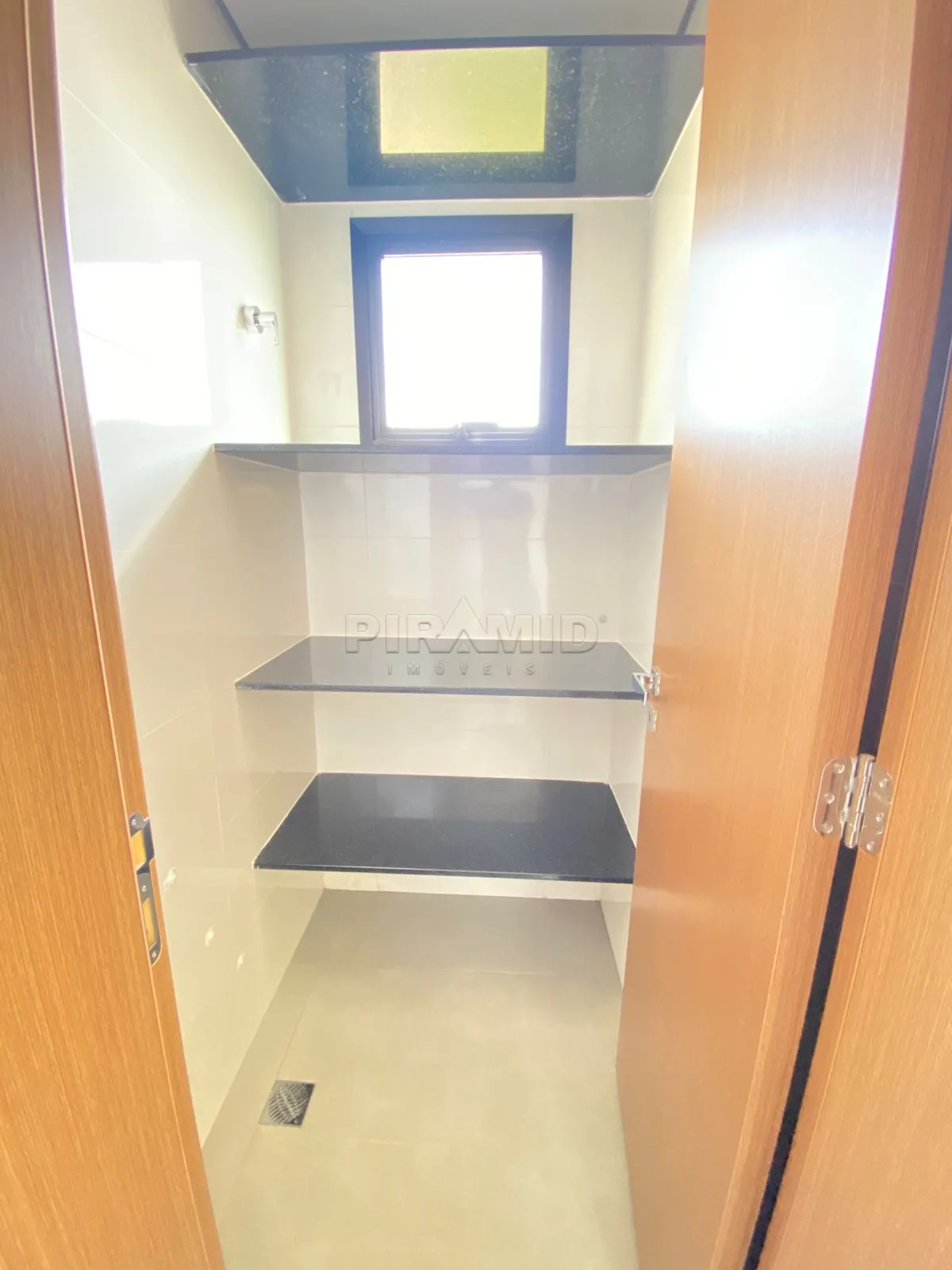 Alugar Apartamento / Padr&atilde;o em Ribeir&atilde;o Preto R$ 4.600,00 - Foto 14