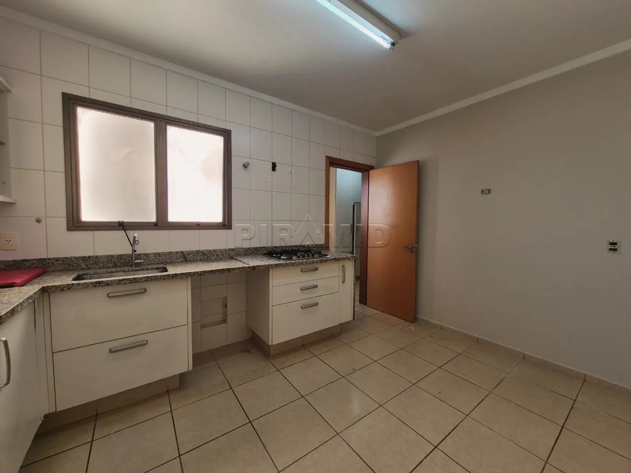 Alugar Apartamento / Padr&atilde;o em Ribeir&atilde;o Preto R$ 4.500,00 - Foto 9