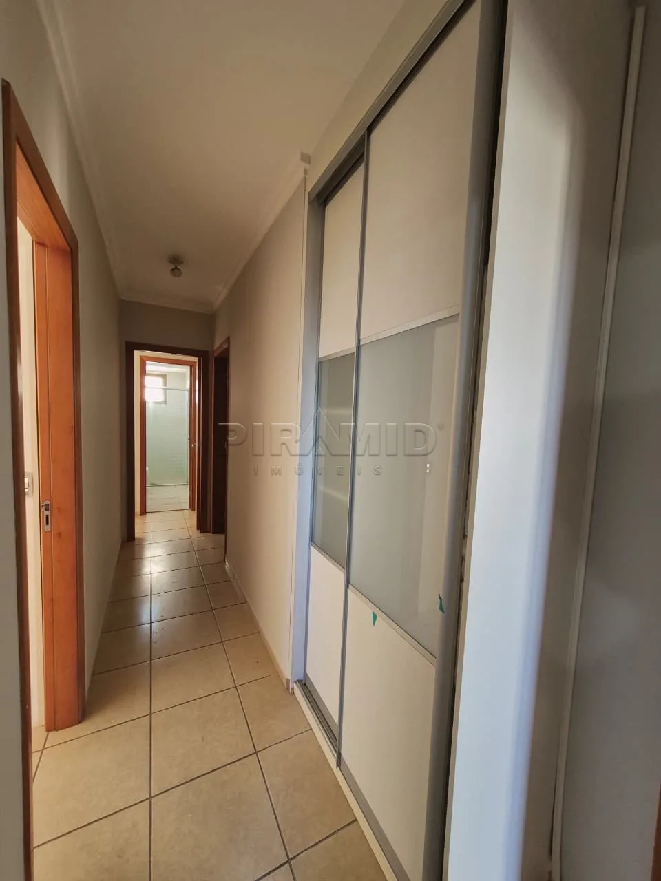 Alugar Apartamento / Padr&atilde;o em Ribeir&atilde;o Preto R$ 4.500,00 - Foto 11
