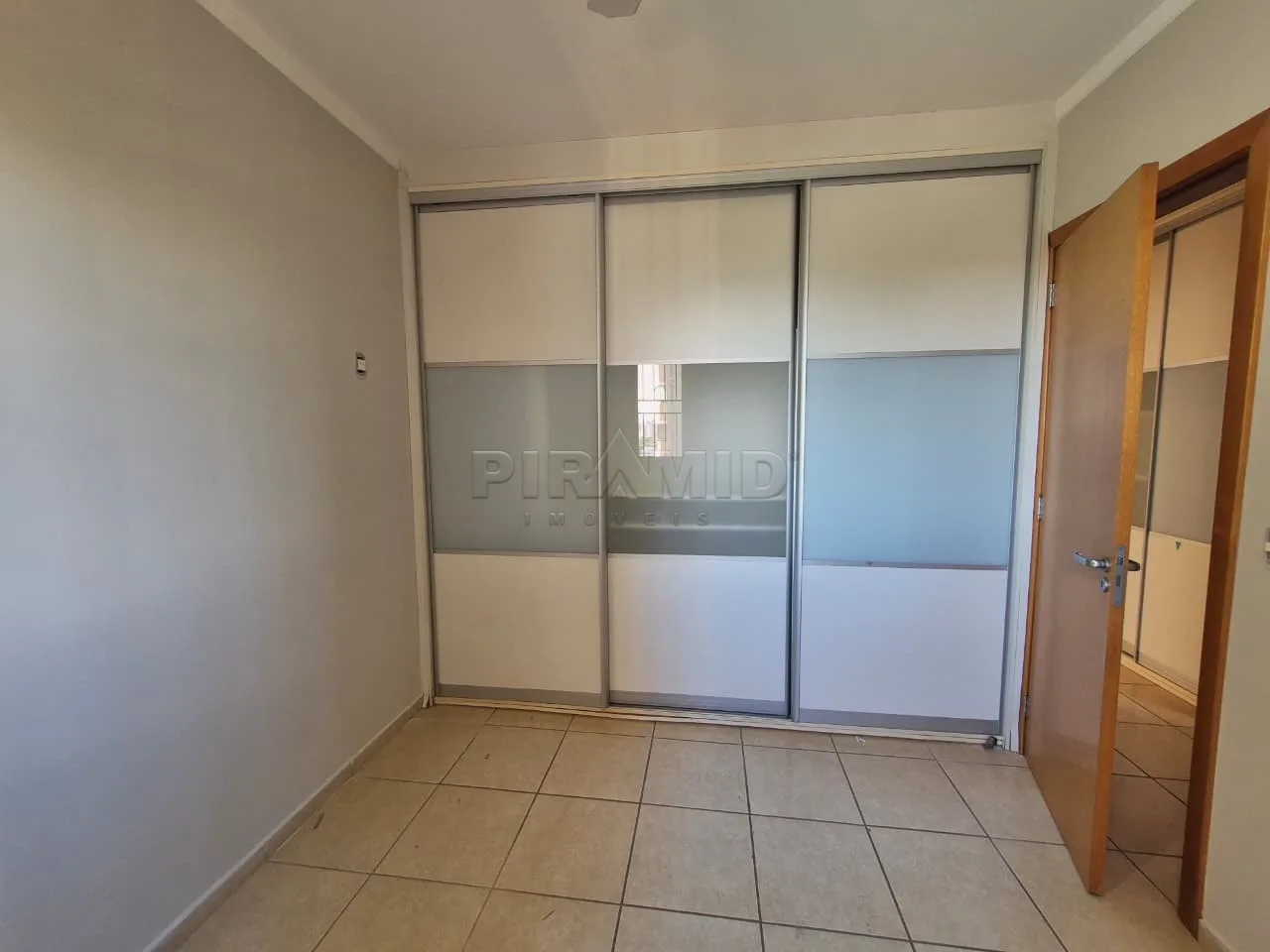 Alugar Apartamento / Padr&atilde;o em Ribeir&atilde;o Preto R$ 4.500,00 - Foto 14