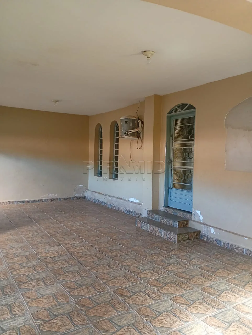 Comprar Casa / Padr&atilde;o em Ribeir&atilde;o Preto R$ 310.000,00 - Foto 1