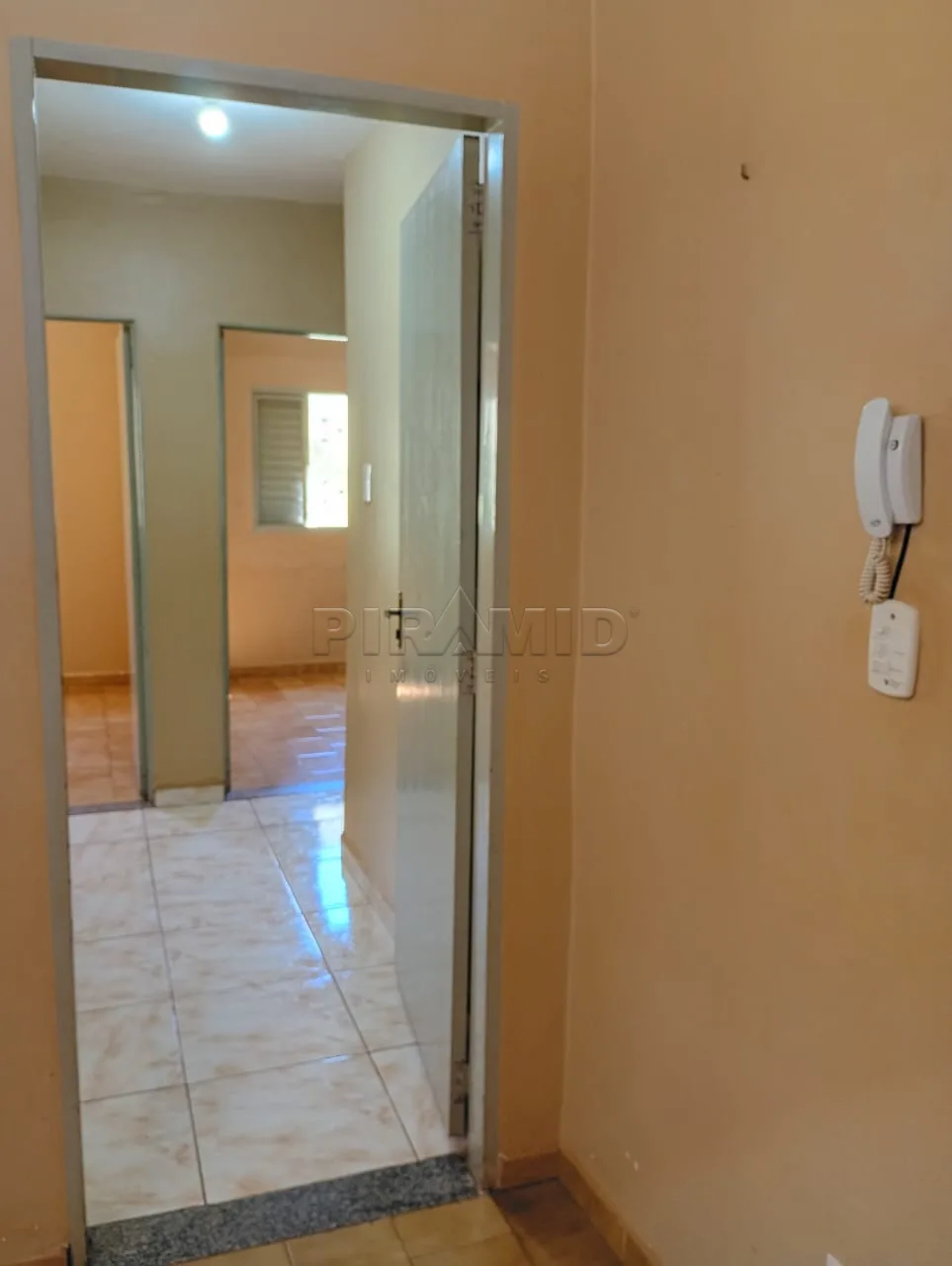 Comprar Casa / Padr&atilde;o em Ribeir&atilde;o Preto R$ 310.000,00 - Foto 15