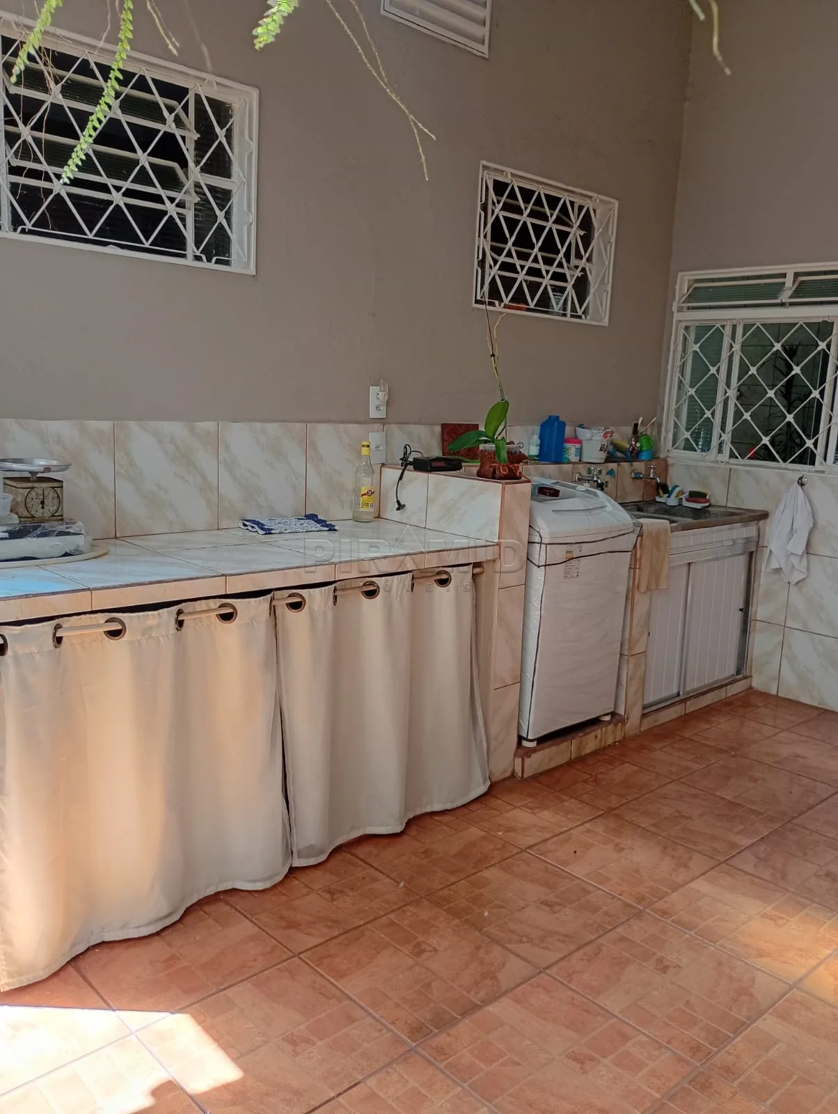 Comprar Casa / Padr&atilde;o em Ribeir&atilde;o Preto R$ 380.000,00 - Foto 8