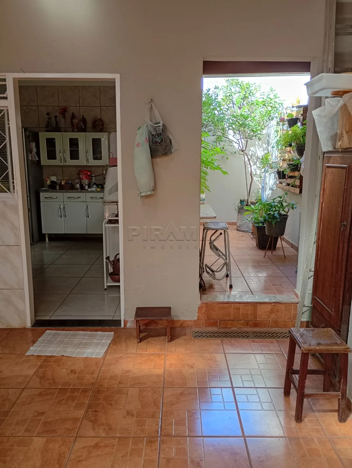 Comprar Casa / Padr&atilde;o em Ribeir&atilde;o Preto R$ 380.000,00 - Foto 11