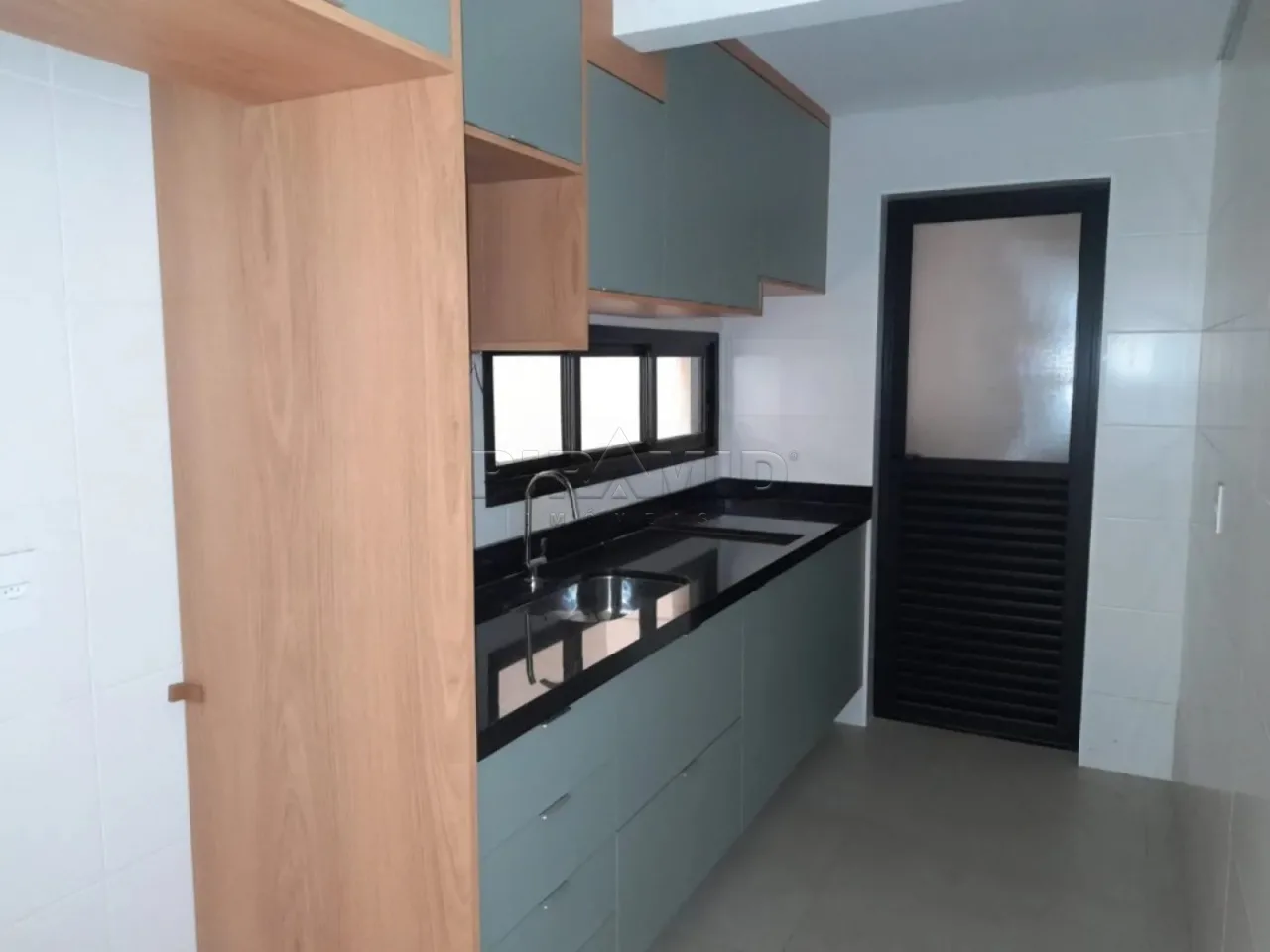 Alugar Apartamento / Padr&atilde;o em Ribeir&atilde;o Preto R$ 3.250,00 - Foto 9