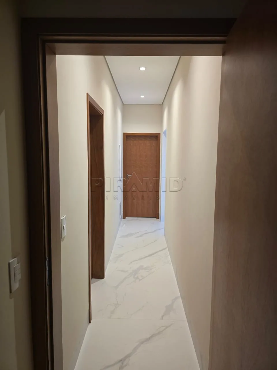 Comprar Casa / Condom&iacute;nio em Ribeir&atilde;o Preto R$ 1.170.000,00 - Foto 6
