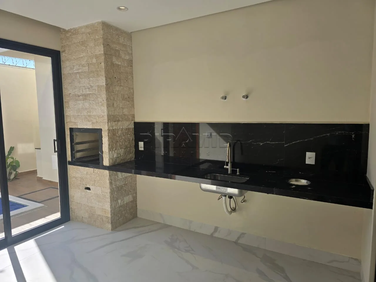 Comprar Casa / Condom&iacute;nio em Ribeir&atilde;o Preto R$ 1.170.000,00 - Foto 3