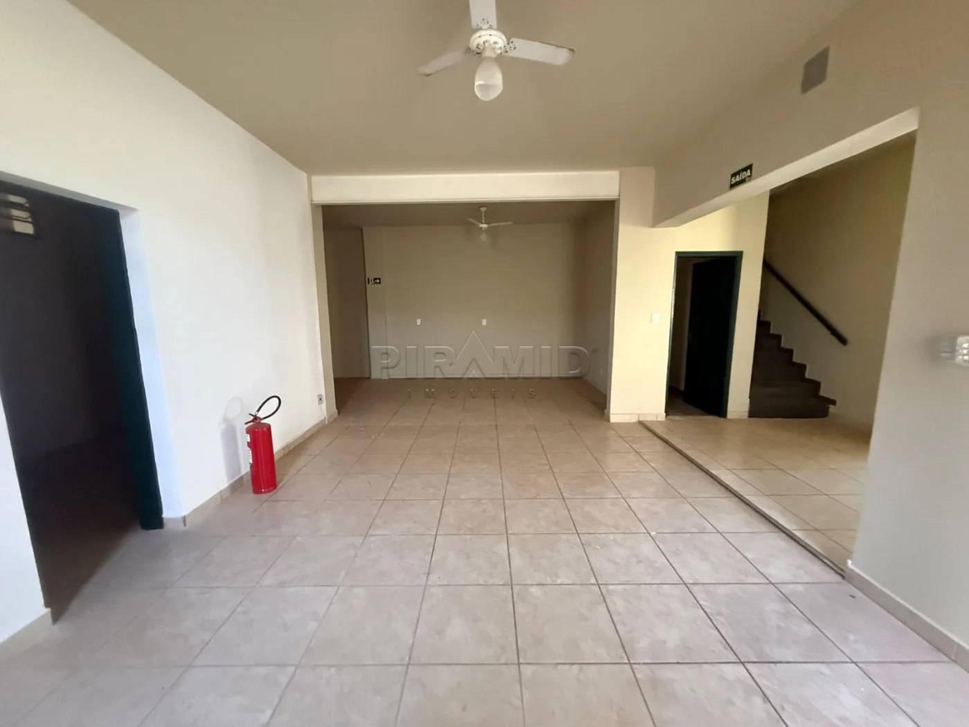 Alugar Comercial / Casa em Ribeir&atilde;o Preto R$ 8.000,00 - Foto 2