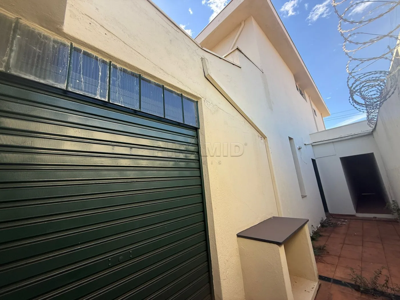 Alugar Comercial / Casa em Ribeir&atilde;o Preto R$ 8.000,00 - Foto 26