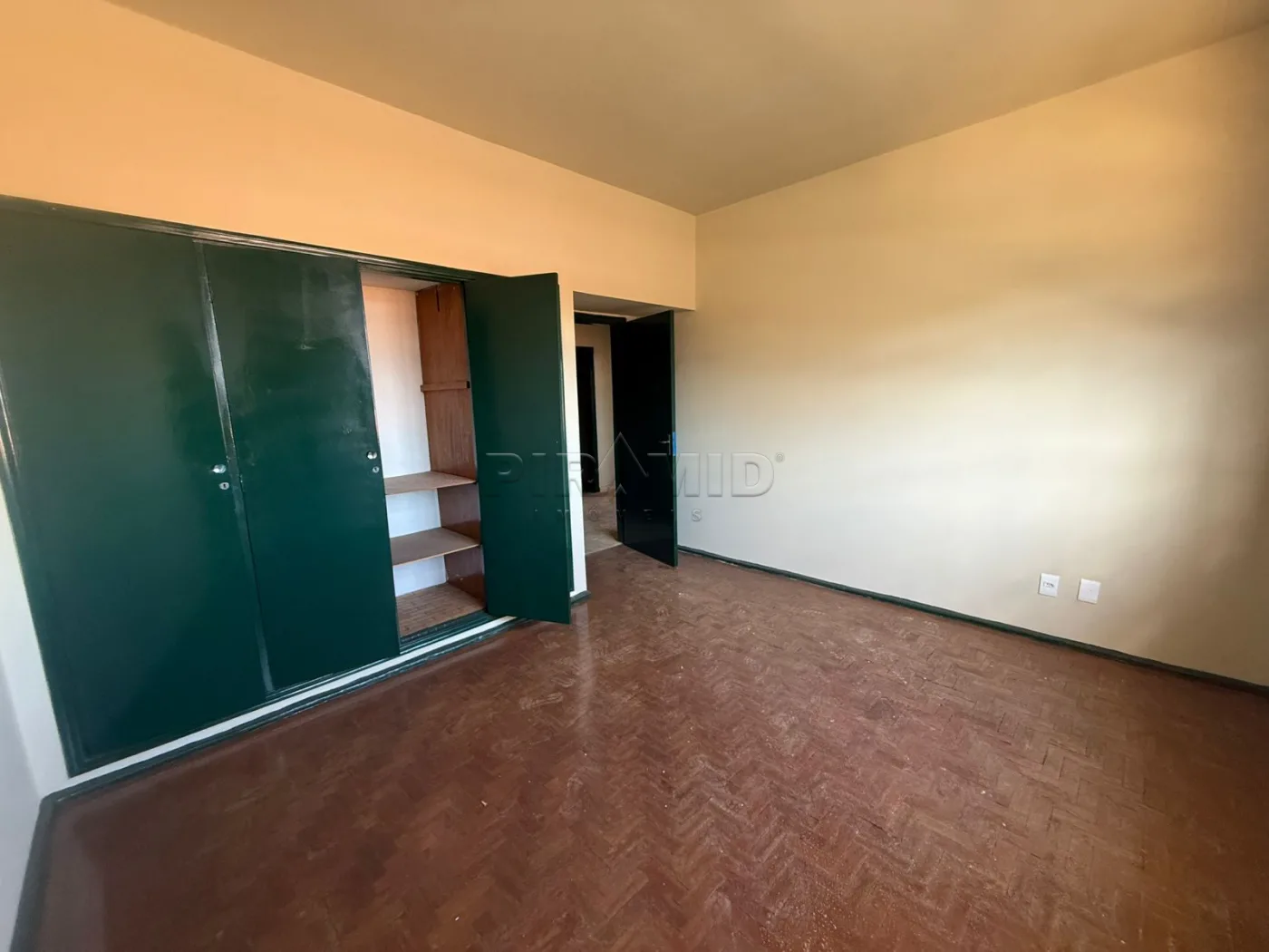 Alugar Comercial / Casa em Ribeir&atilde;o Preto R$ 8.000,00 - Foto 19