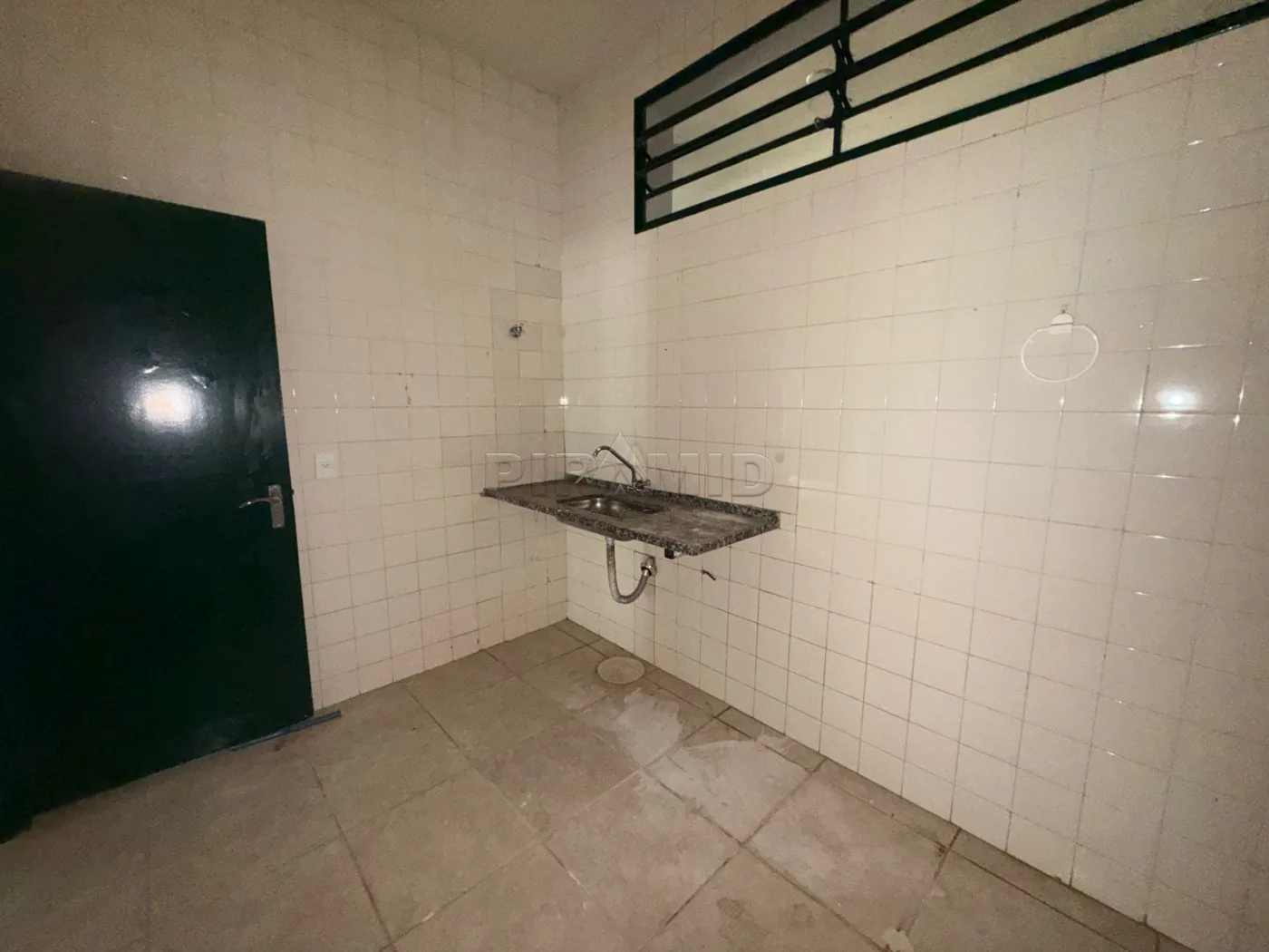 Alugar Comercial / Casa em Ribeir&atilde;o Preto R$ 8.000,00 - Foto 6