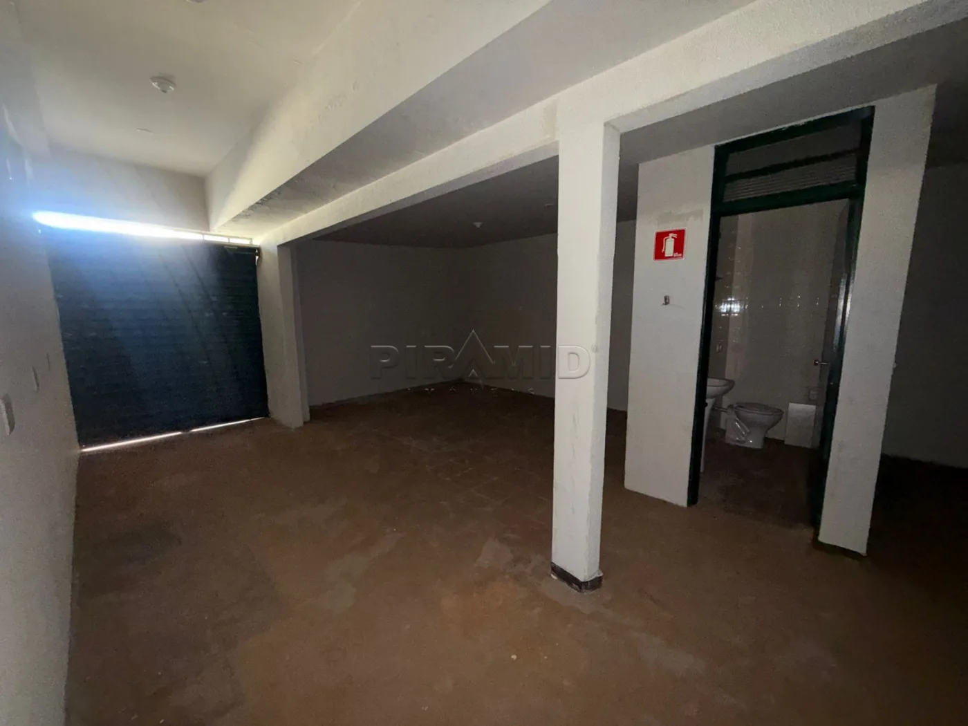 Alugar Comercial / Casa em Ribeir&atilde;o Preto R$ 8.000,00 - Foto 10