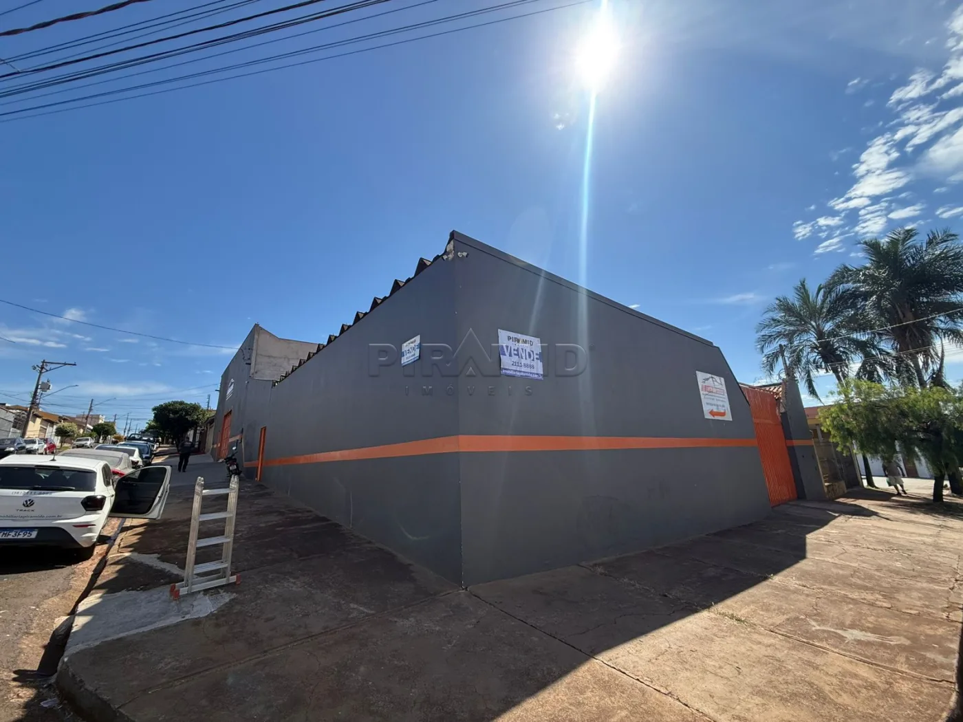 Comprar Comercial / Sal&atilde;o em Ribeir&atilde;o Preto R$ 730.000,00 - Foto 1