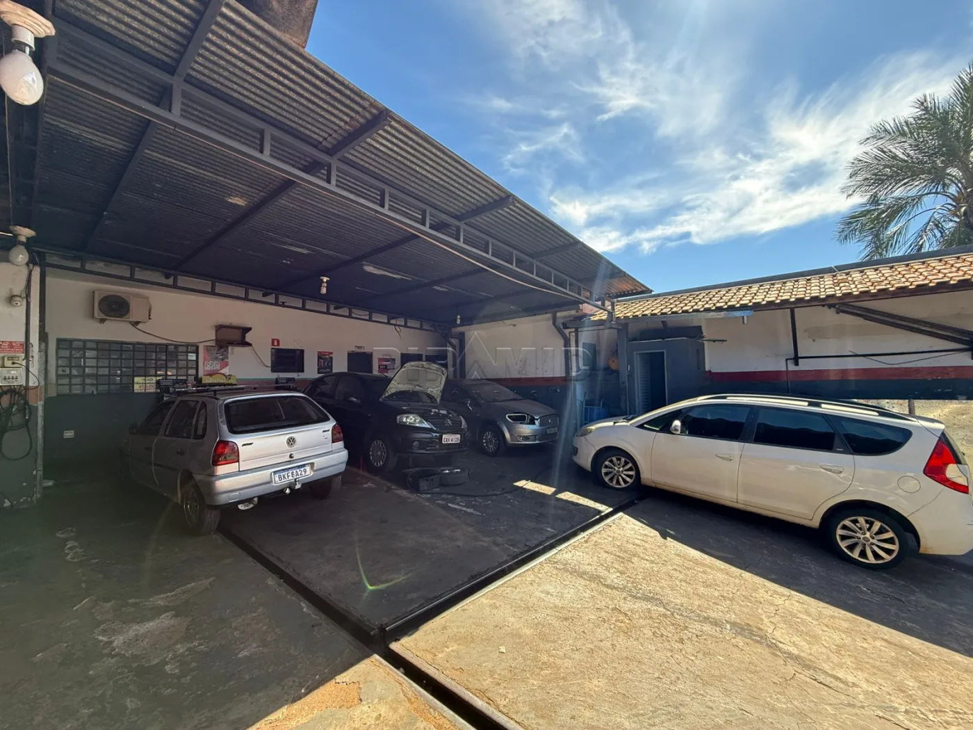 Comprar Comercial / Sal&atilde;o em Ribeir&atilde;o Preto R$ 750.000,00 - Foto 2