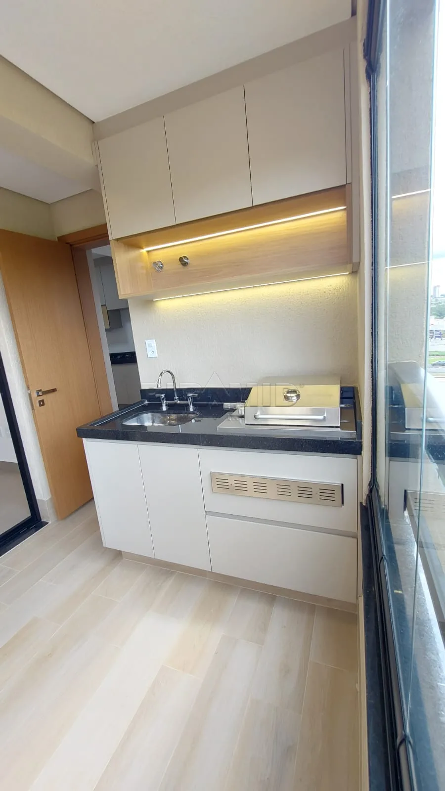 Alugar Apartamento / Padr&atilde;o em Ribeir&atilde;o Preto R$ 4.700,00 - Foto 9