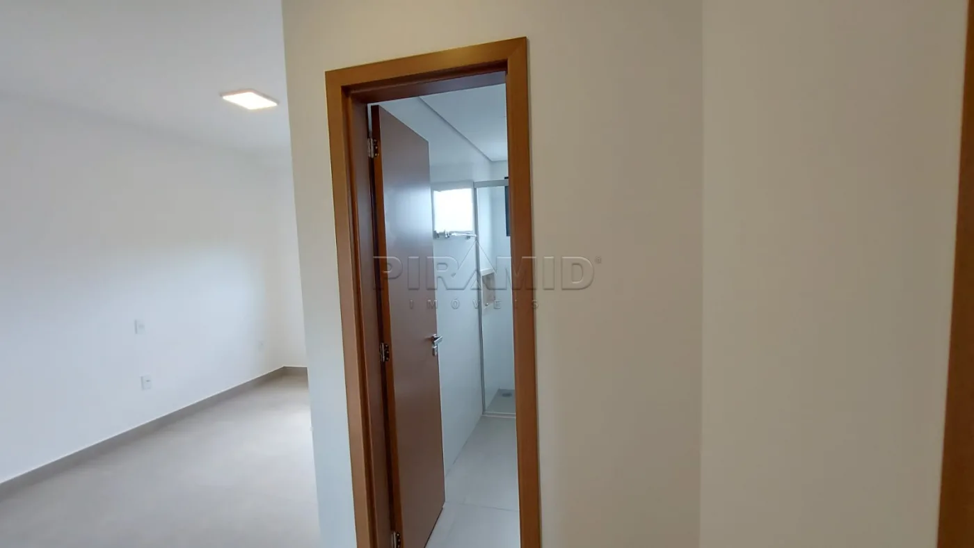 Alugar Apartamento / Padr&atilde;o em Ribeir&atilde;o Preto R$ 4.700,00 - Foto 16
