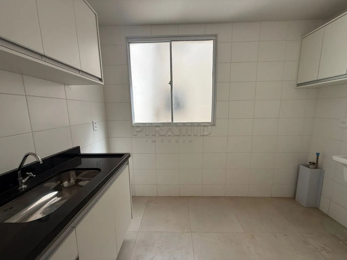 Alugar Apartamento / Padr&atilde;o em Ribeir&atilde;o Preto R$ 900,00 - Foto 12