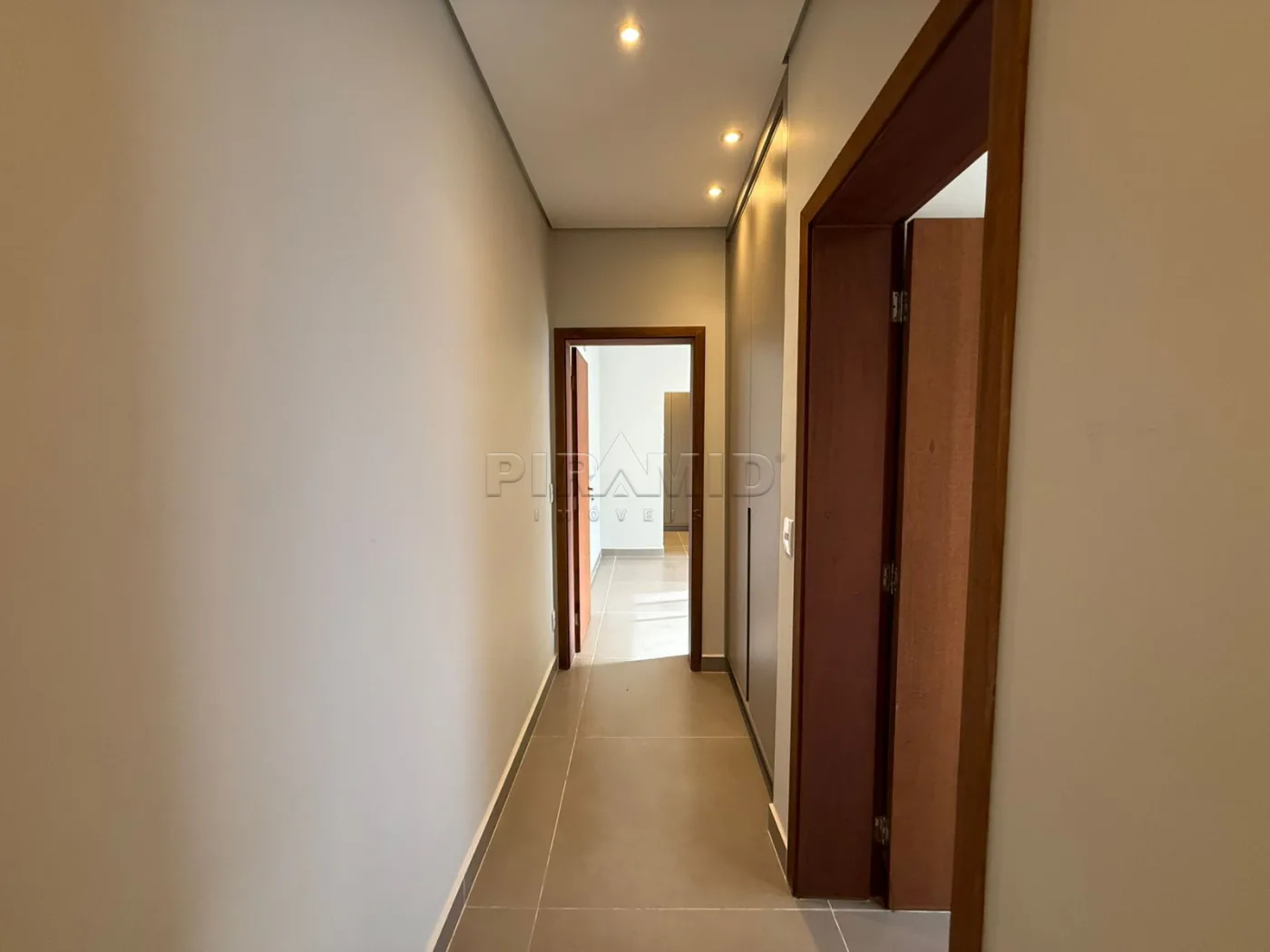 Alugar Casa / Condom&iacute;nio em Ribeir&atilde;o Preto R$ 17.000,00 - Foto 18