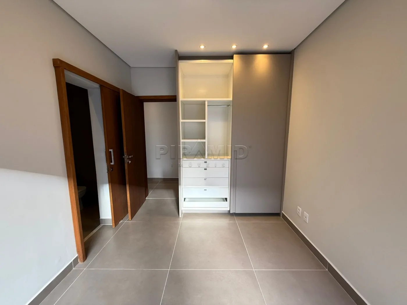 Alugar Casa / Condom&iacute;nio em Ribeir&atilde;o Preto R$ 17.000,00 - Foto 21