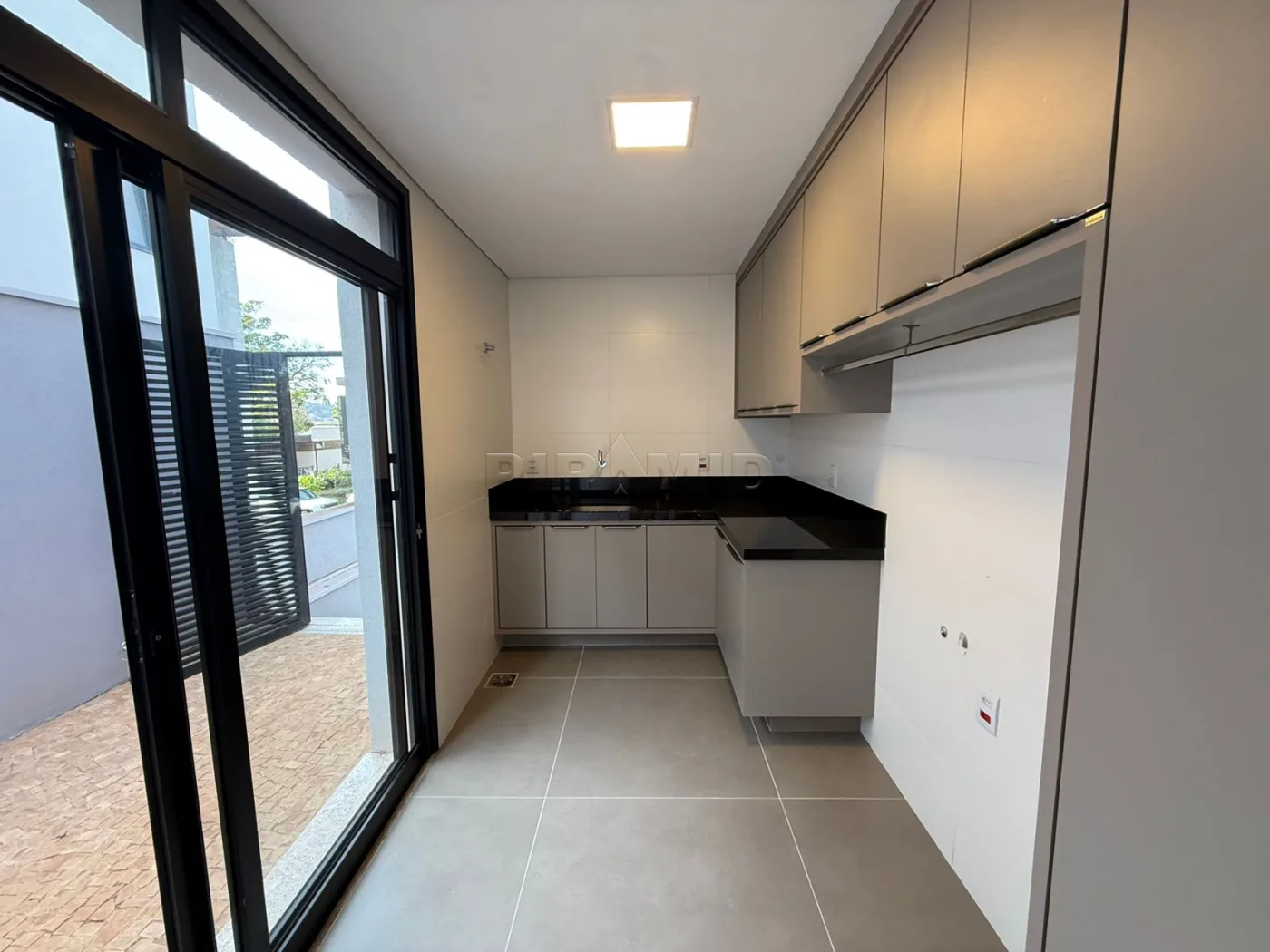 Alugar Casa / Condom&iacute;nio em Ribeir&atilde;o Preto R$ 17.000,00 - Foto 32