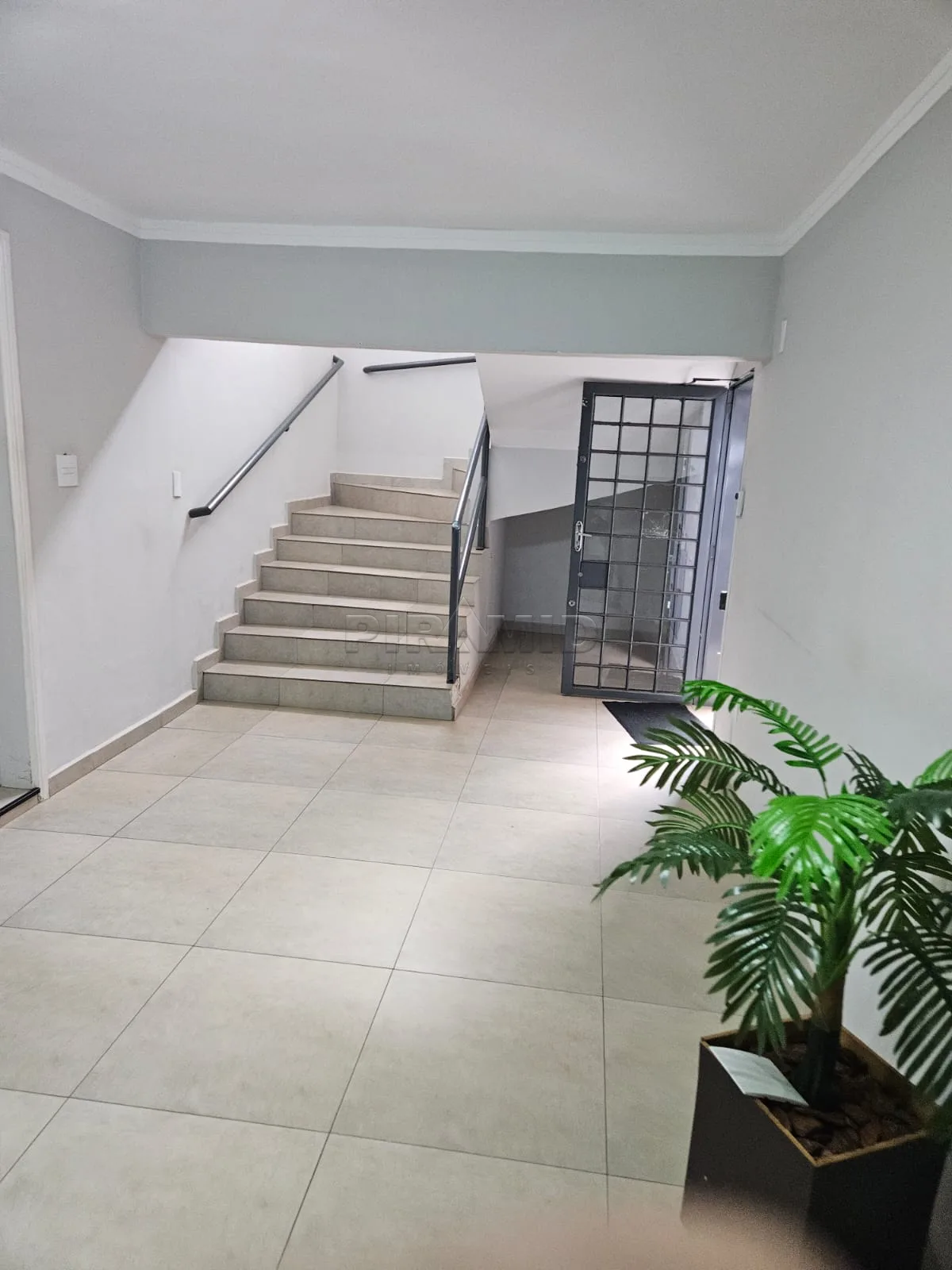 Alugar Comercial / Sal&atilde;o em Ribeir&atilde;o Preto R$ 22.000,00 - Foto 1