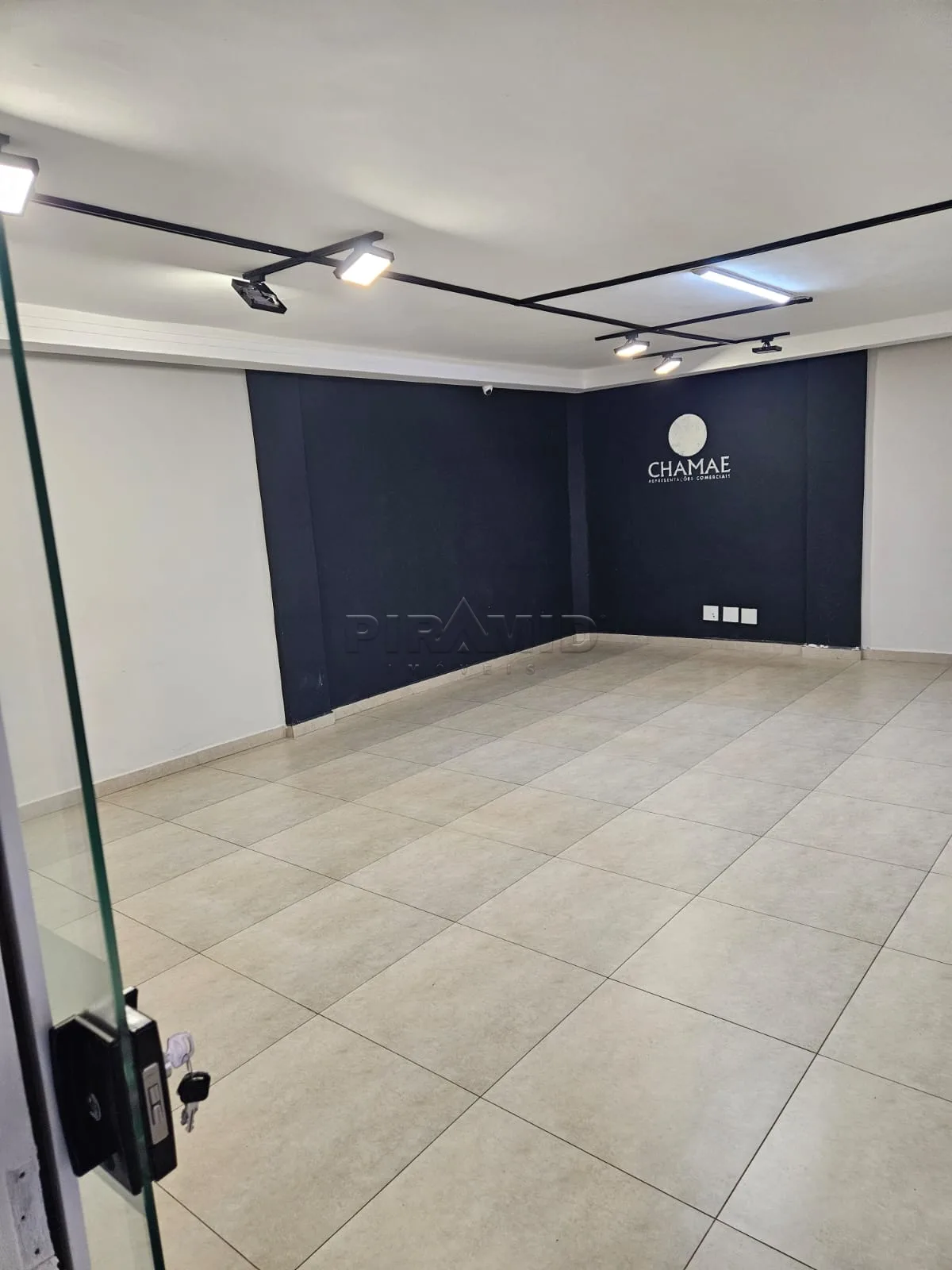 Alugar Comercial / Sal&atilde;o em Ribeir&atilde;o Preto R$ 22.000,00 - Foto 15