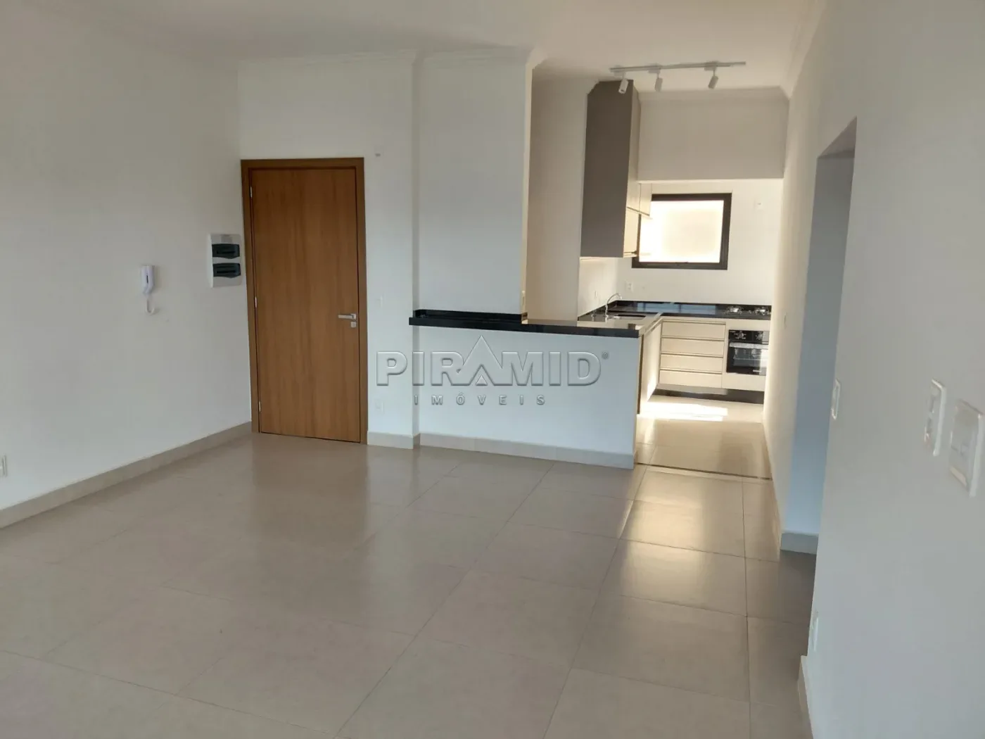 Alugar Apartamento / Padr&atilde;o em Ribeir&atilde;o Preto R$ 3.500,00 - Foto 3