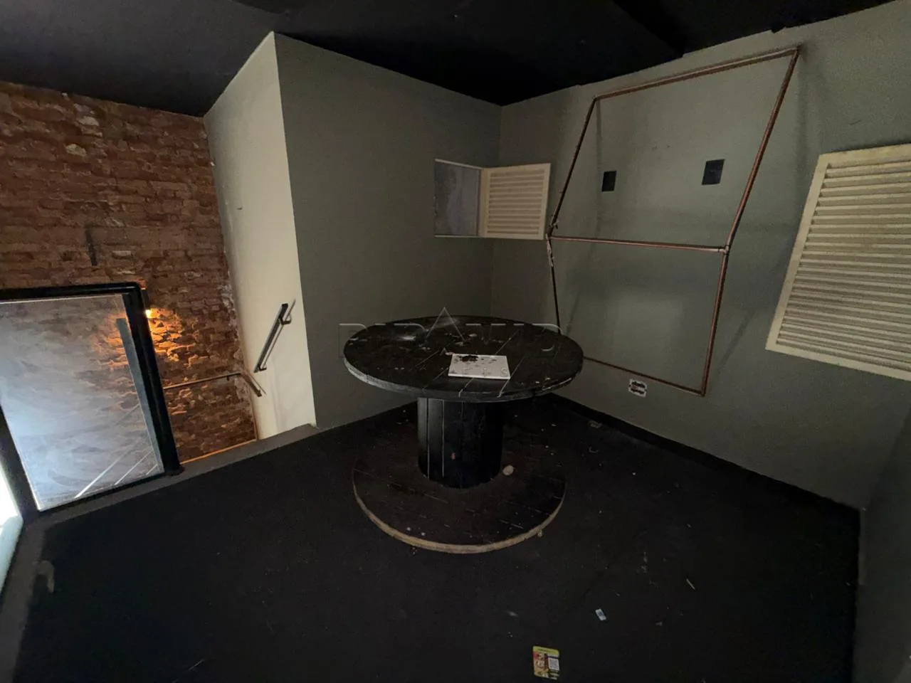 Alugar Comercial / Sal&atilde;o em Ribeir&atilde;o Preto R$ 7.500,00 - Foto 9