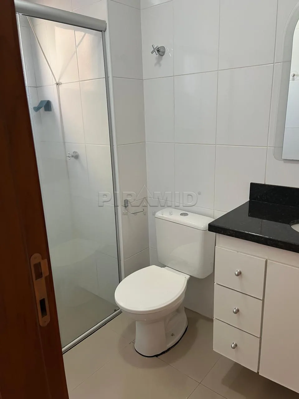 Alugar Apartamento / Padr&atilde;o em Ribeir&atilde;o Preto R$ 1.550,00 - Foto 7