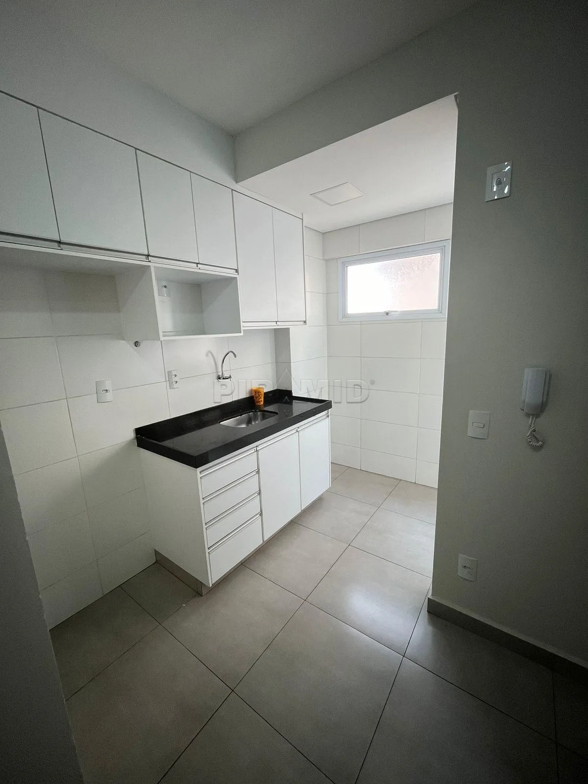 Comprar Apartamento / Padr&atilde;o em Ribeir&atilde;o Preto R$ 289.000,00 - Foto 5
