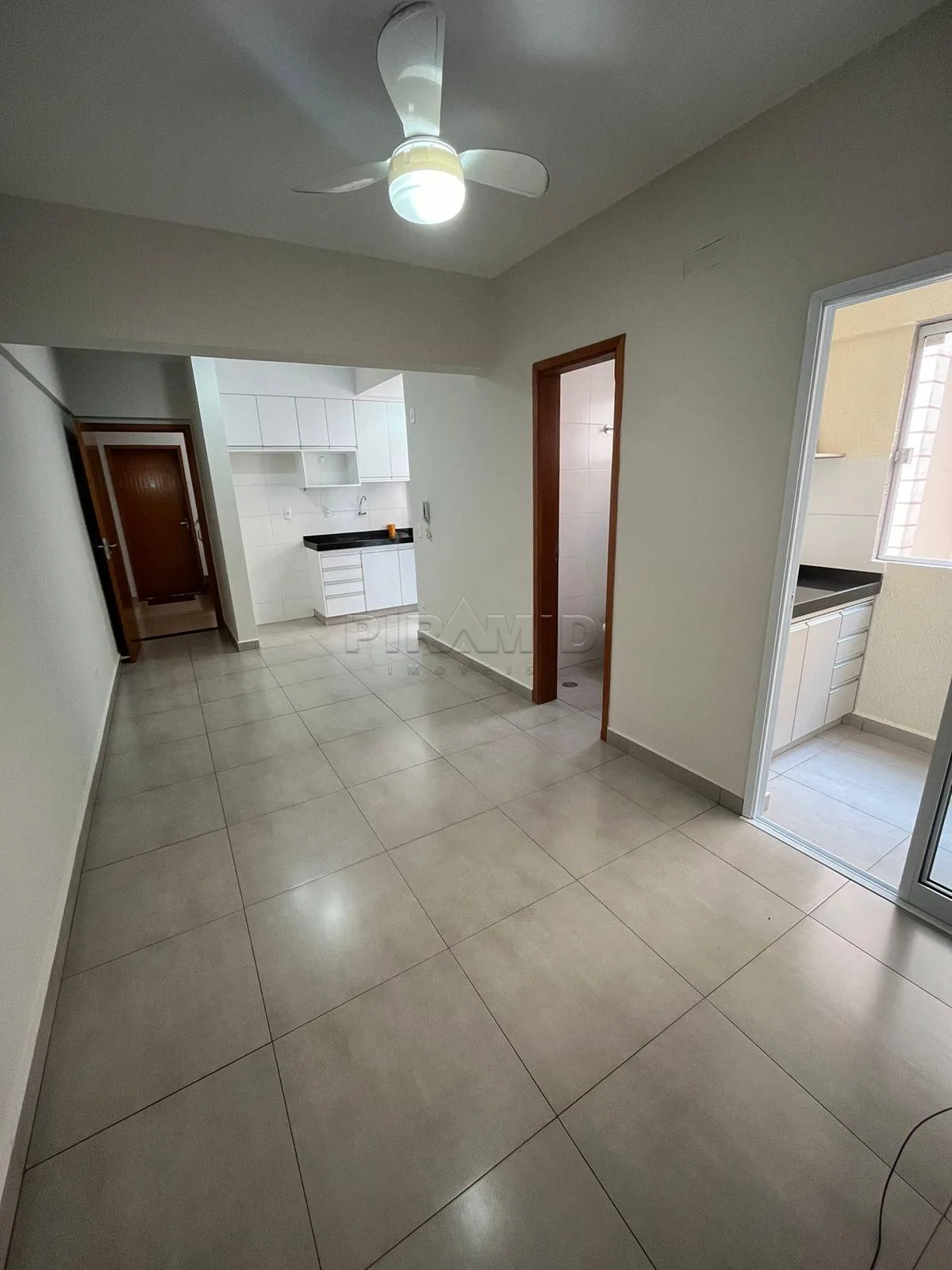 Comprar Apartamento / Padr&atilde;o em Ribeir&atilde;o Preto R$ 289.000,00 - Foto 2