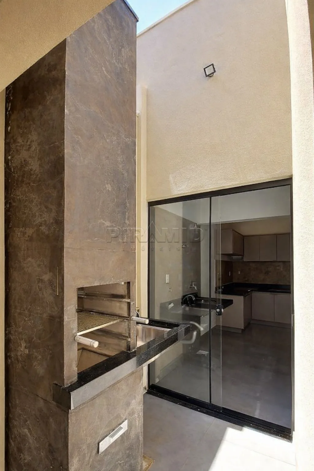 Comprar Casa / Padr&atilde;o em Ribeir&atilde;o Preto R$ 640.000,00 - Foto 12