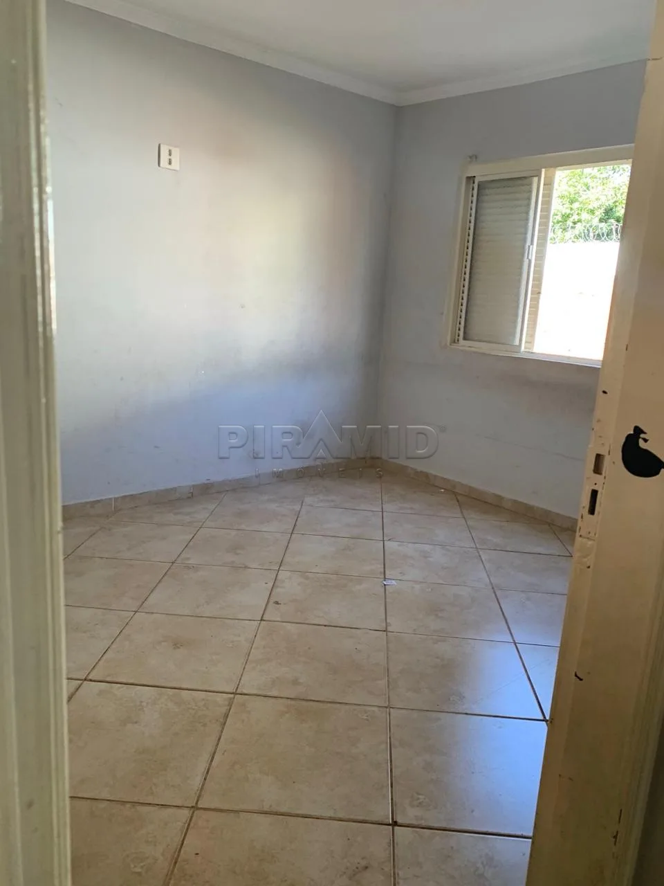 Comprar Casa / Padr&atilde;o em Ribeir&atilde;o Preto R$ 320.000,00 - Foto 16
