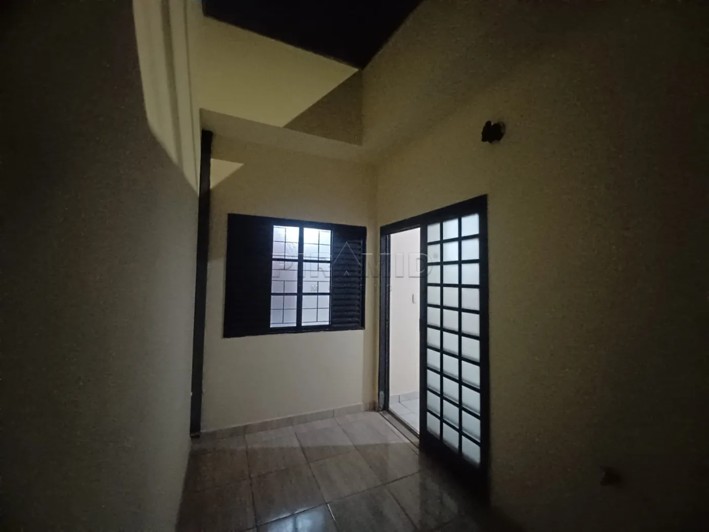 Comprar Casa / Padr&atilde;o em Ribeir&atilde;o Preto R$ 420.000,00 - Foto 14