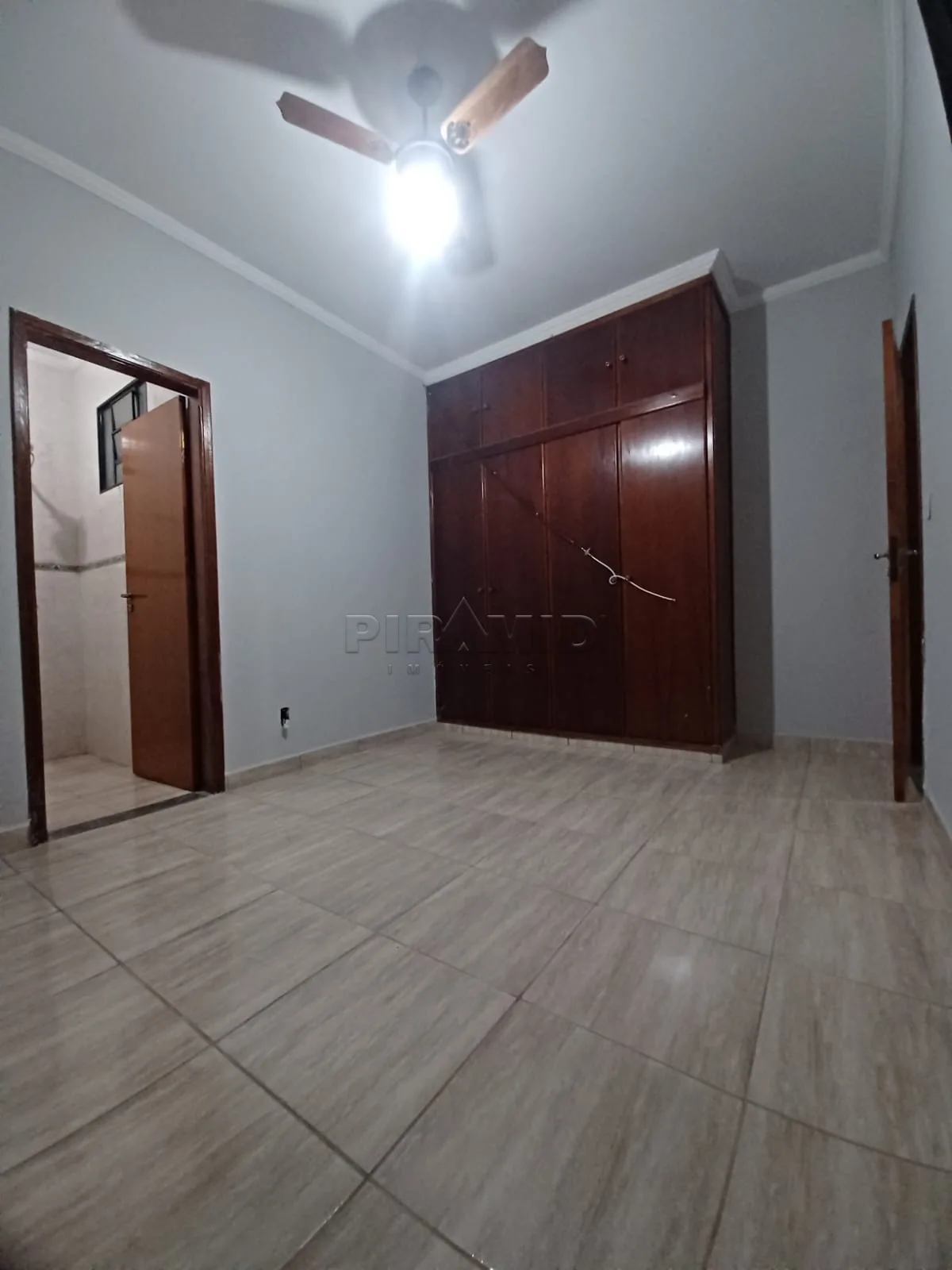Comprar Casa / Padr&atilde;o em Ribeir&atilde;o Preto R$ 420.000,00 - Foto 18