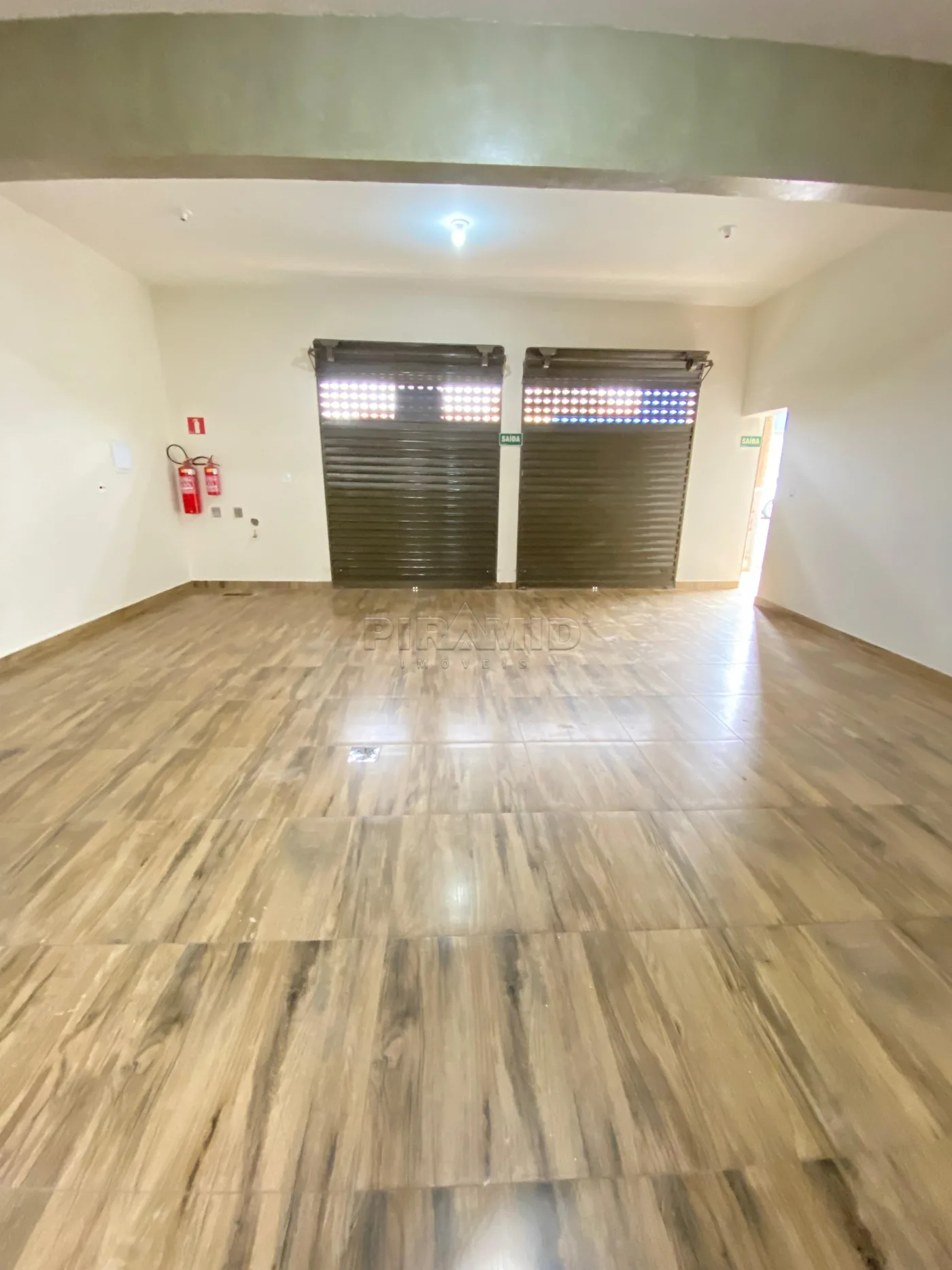 Alugar Comercial / Sal&atilde;o em Ribeir&atilde;o Preto R$ 5.000,00 - Foto 5