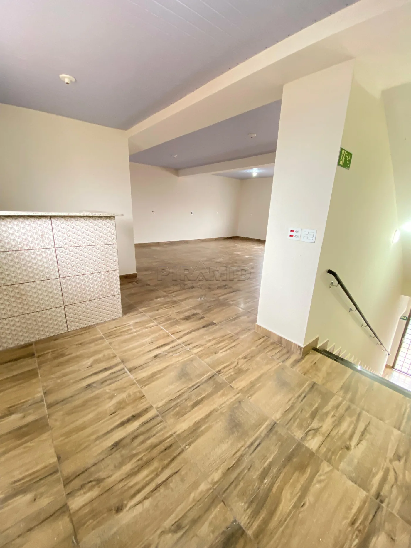Alugar Comercial / Sal&atilde;o em Ribeir&atilde;o Preto R$ 5.000,00 - Foto 12