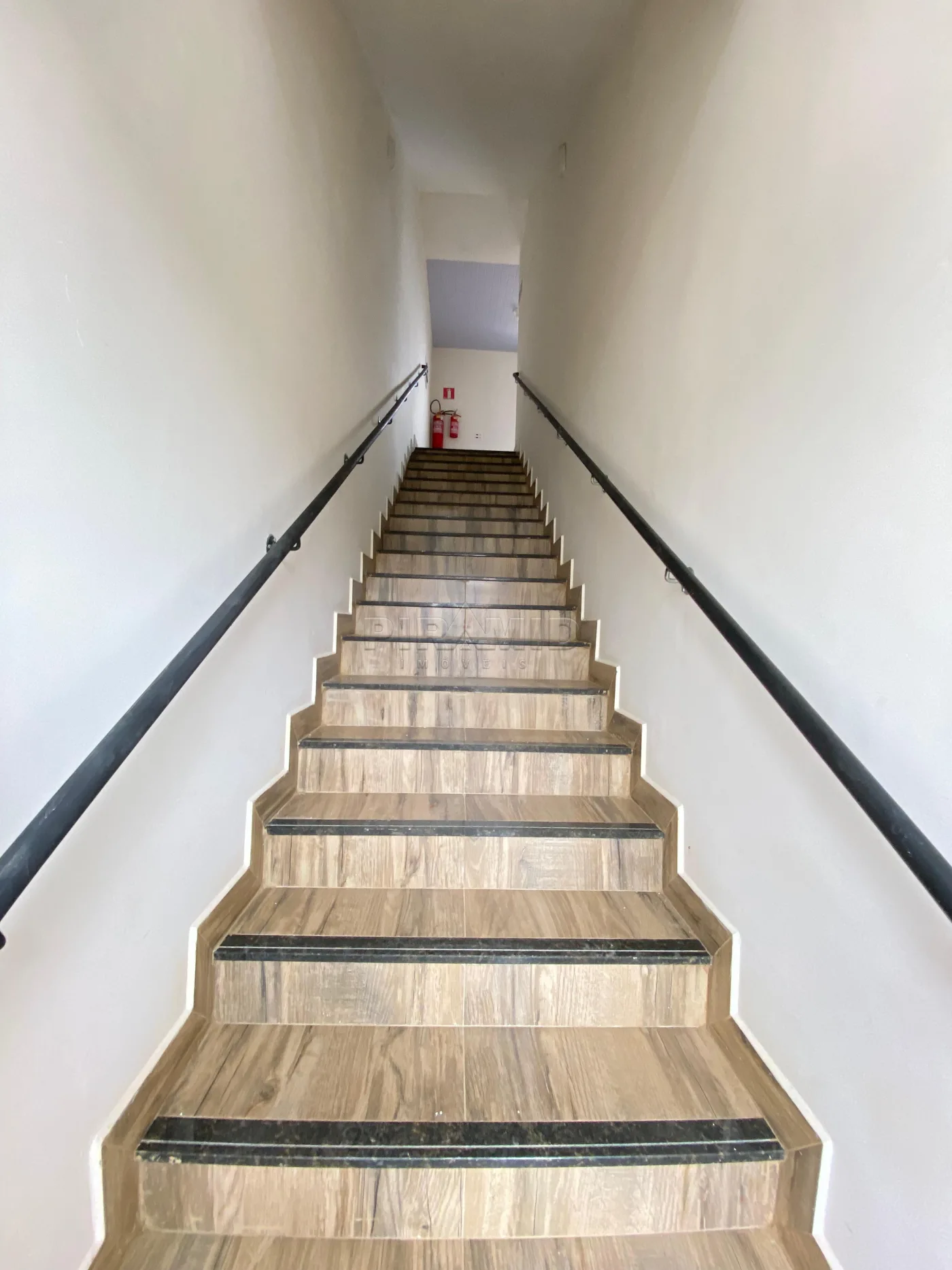 Alugar Comercial / Sal&atilde;o em Ribeir&atilde;o Preto R$ 5.000,00 - Foto 10