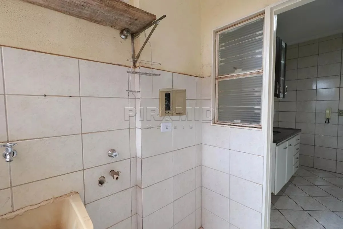 Alugar Apartamento / Padr&atilde;o em Ribeir&atilde;o Preto R$ 1.750,00 - Foto 19