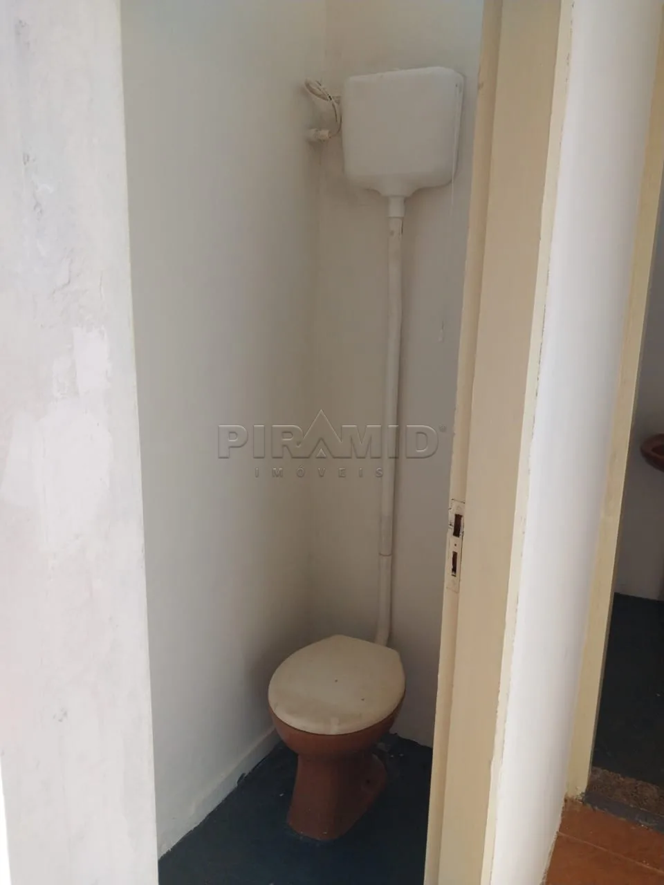 Alugar Comercial / Sal&atilde;o em Ribeir&atilde;o Preto R$ 2.000,00 - Foto 10